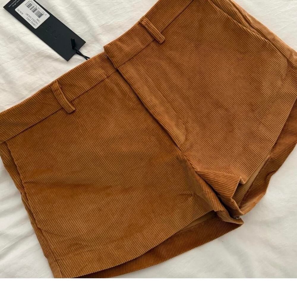 Brand new lioness saddle short small